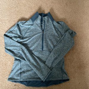 Womens lululemon pull-over